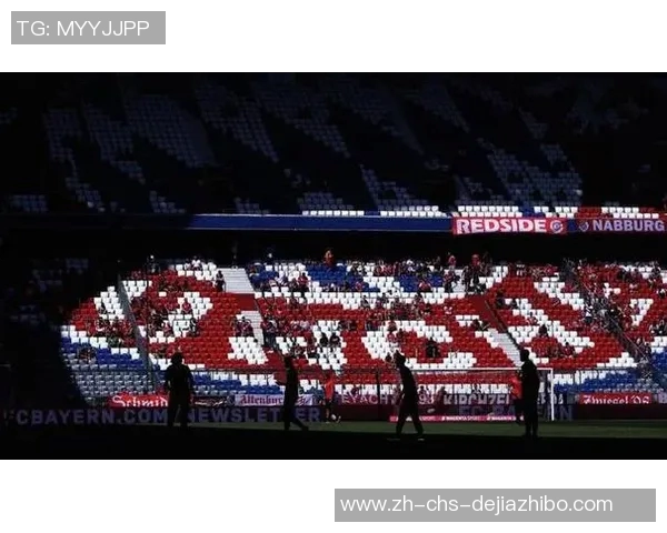 曼联冬窗确定一人离队租借法甲球队锻炼阿莫林不再使用他